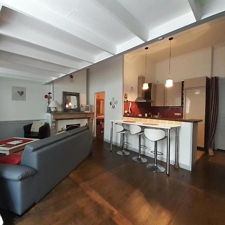 Coquet Studio En Mezzanine Nuit Pour 2 Personnes Saint-Girons  Exteriér fotografie