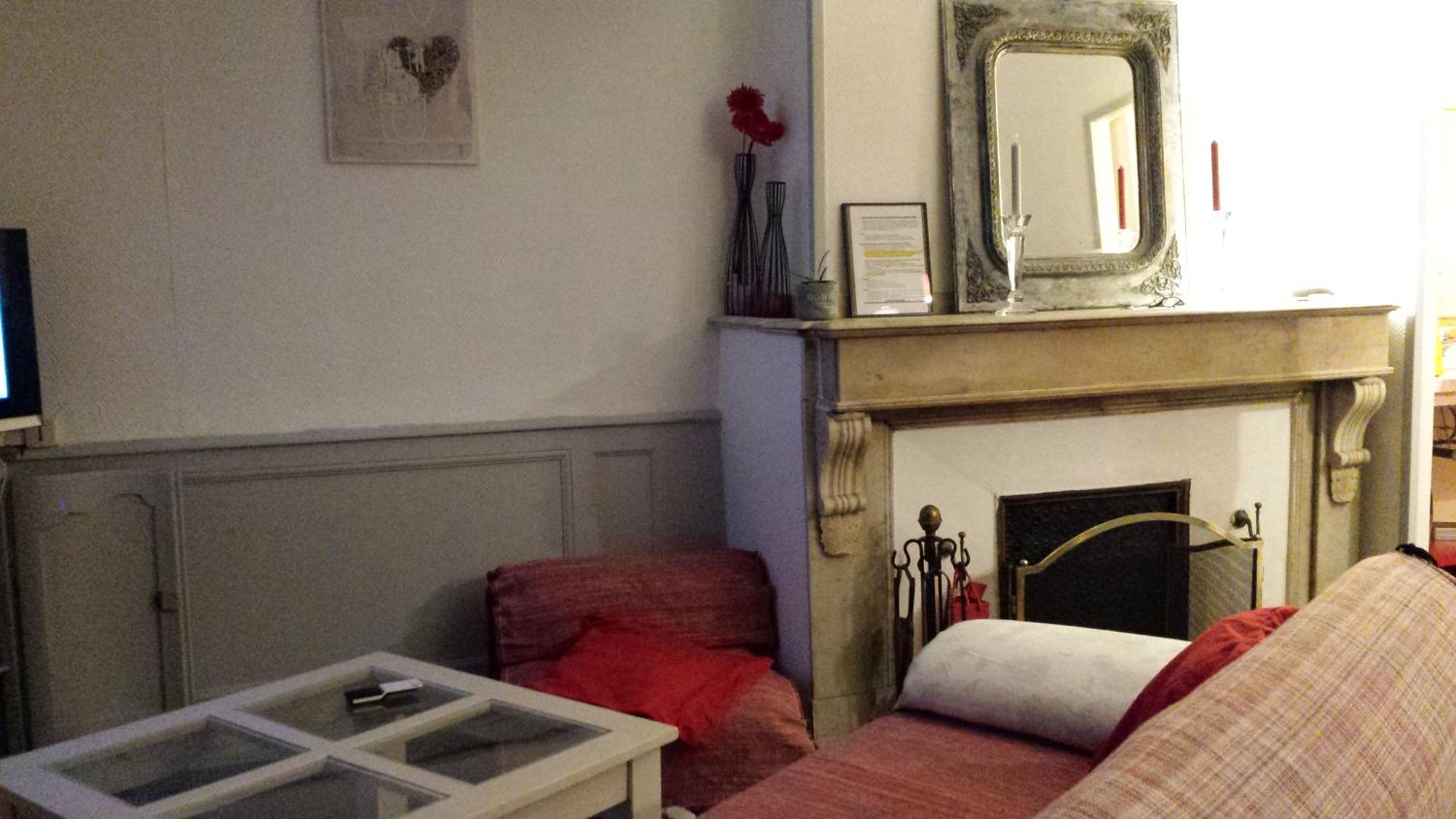 Coquet Studio En Mezzanine Nuit Pour 2 Personnes Saint-Girons  Exteriér fotografie