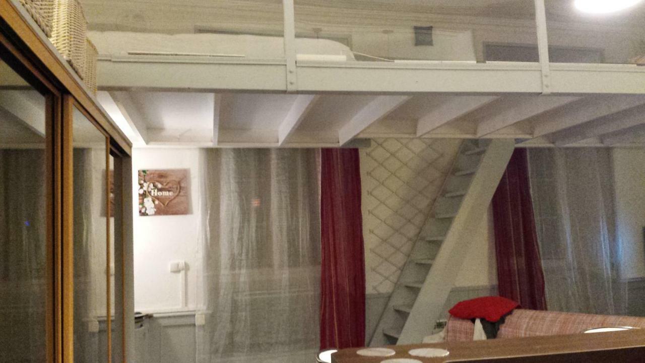 Apartmán Coquet Studio En Mezzanine Nuit Pour 2 Personnes Saint-Girons  Exteriér fotografie